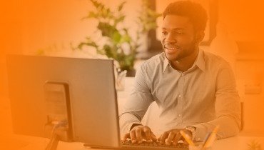 <span>Curso gratuito</span>COMO CRIAR ANÚNCIOS PAGOS
